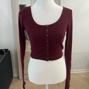 Abercrombie and fitch crop top
